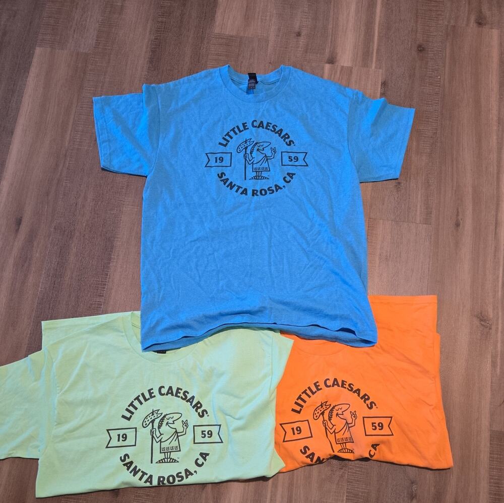 Little Caesars Pizza Santa Rosa California T-shirt pack of 3 Green Blie Orange